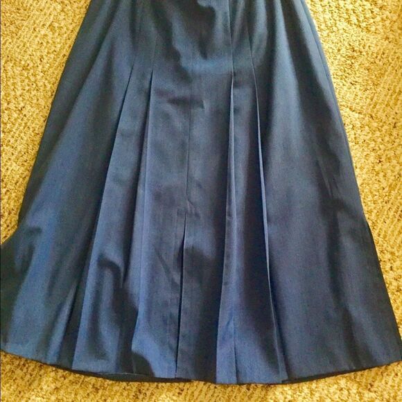 Beautiful suit by Ara size 42/14 - Picture 2 of 2